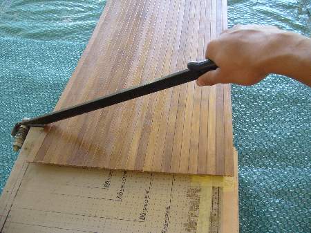 Fachgerechtes schneiden von Bambus mit Textilbeschichtung